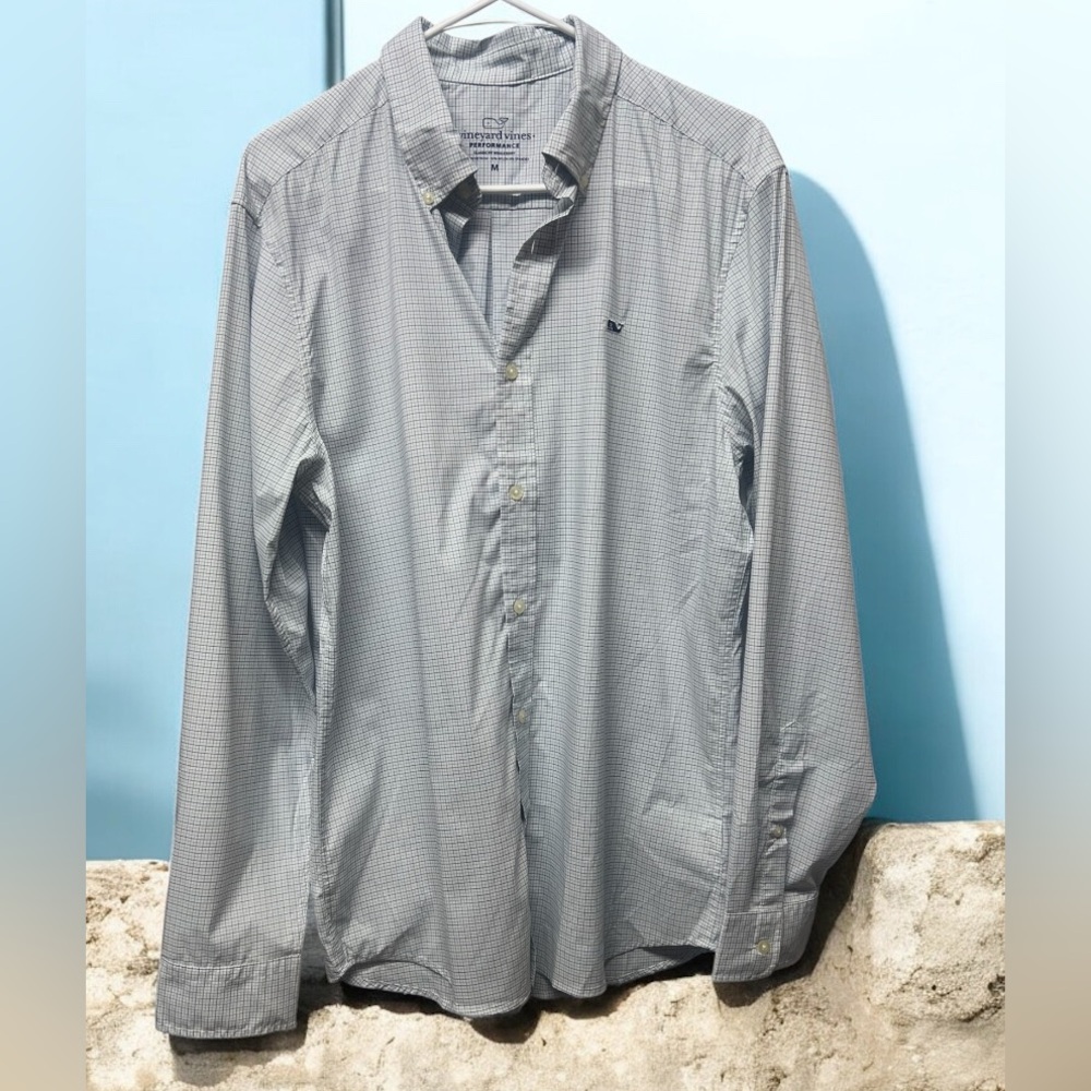 Vineyard Vines Classic Whale Shirt